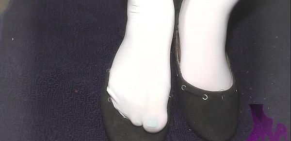  White stockings and worn-out flats